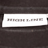 Closeup of neck tag.