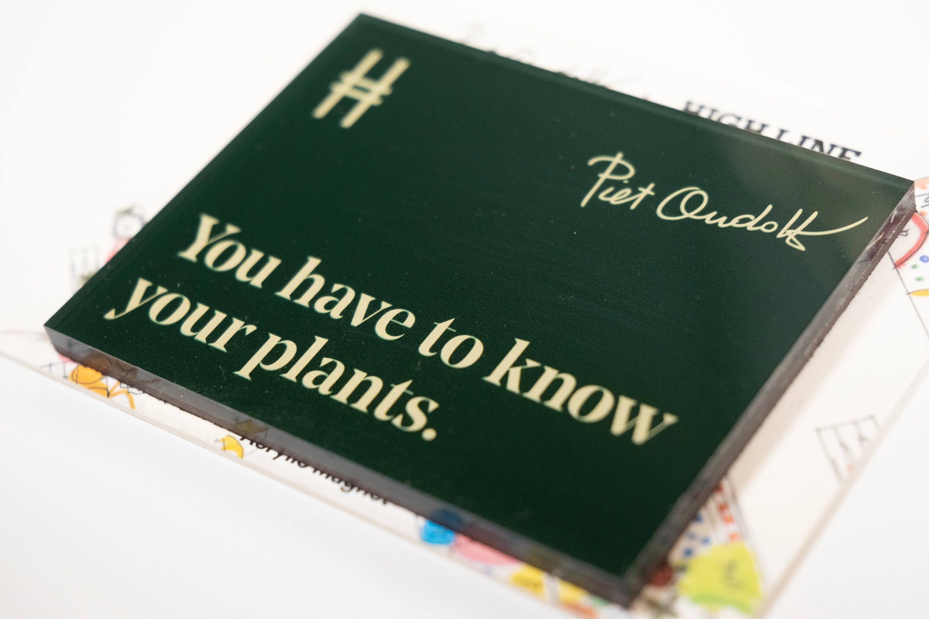 Piet Oudolf Quote Magnet in Ivy on its backing card.